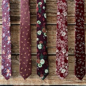 Men’s Marsala Mix Floral Print Necktie 5-Piece Gift Set